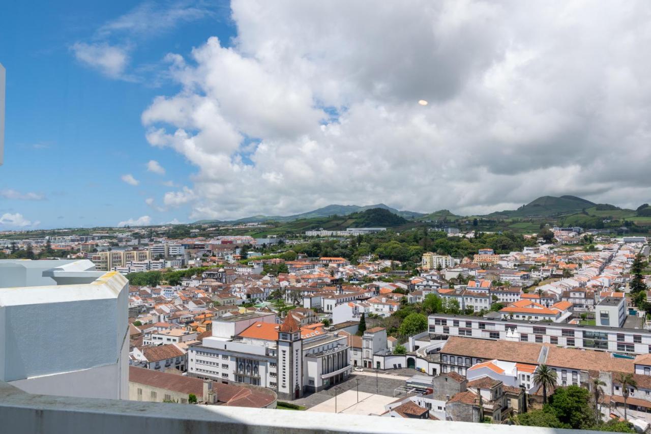 Atlantic Penthouse - City, Montain & Ocean - Free Parking Ponta Delgada Zewnętrze zdjęcie